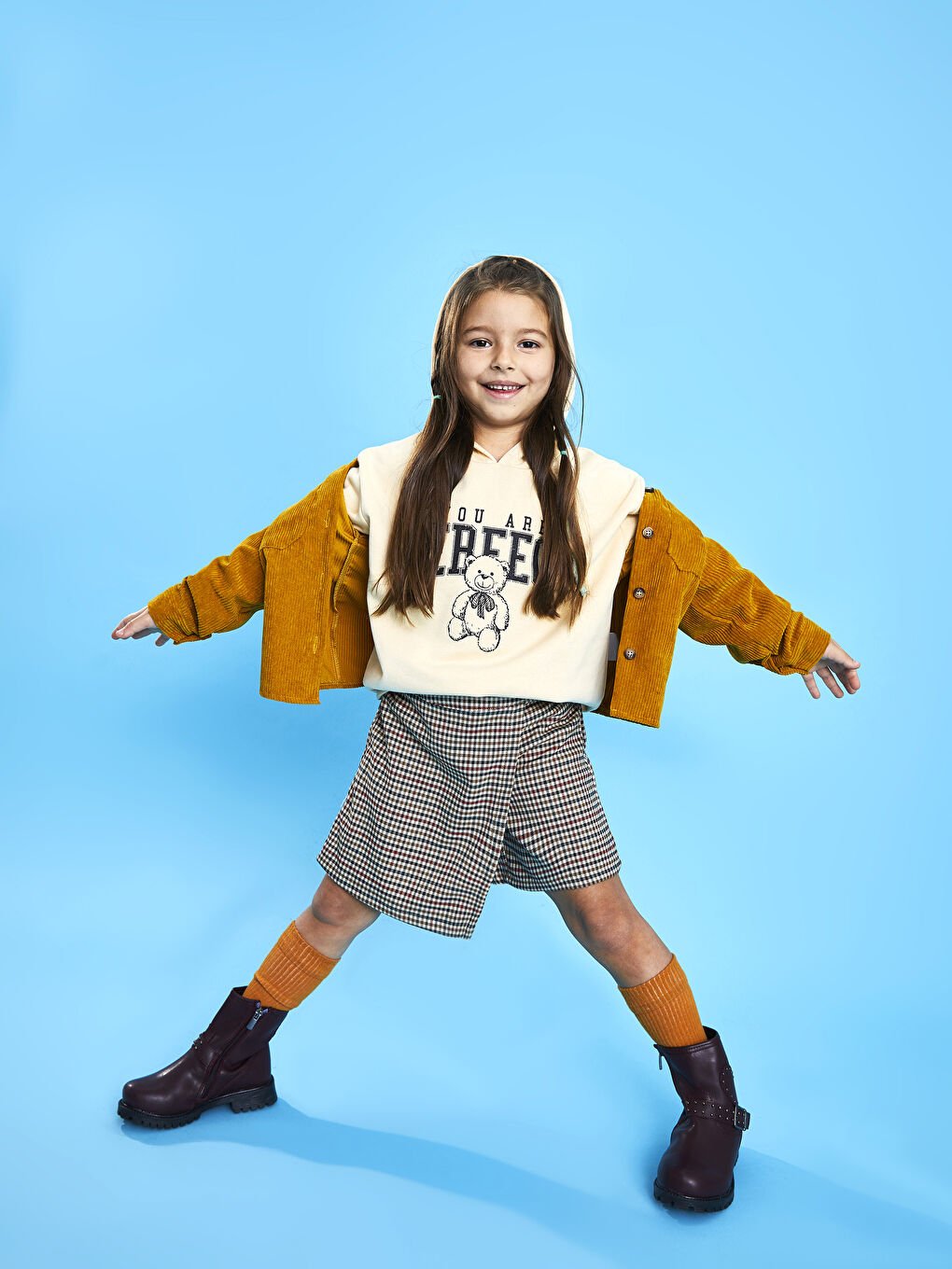 Bej Kapüşonlu Baskılı Uzun Kollu Kız Çocuk Sweatshirt-2