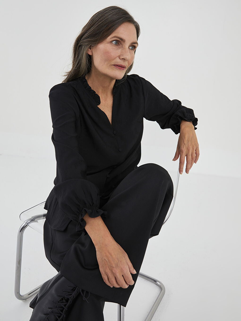 Notch Neck Plain Long Sleeve Women's Shirt -W1L001Z8-MHS