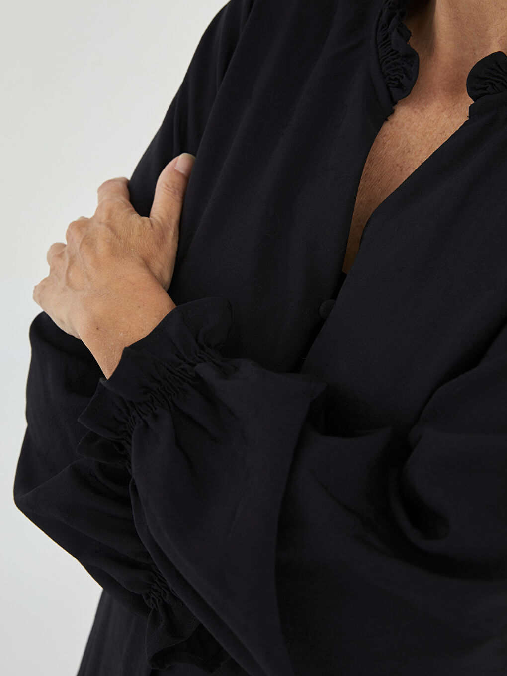 Notch Neck Plain Long Sleeve Women's Shirt -W1L001Z8-MHS