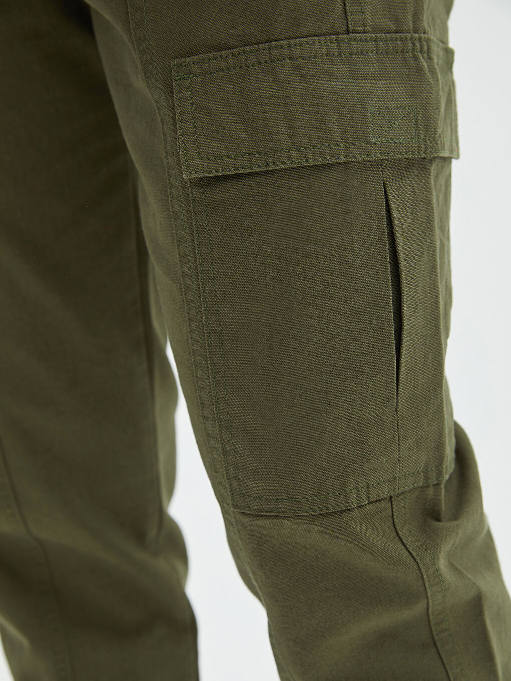 Standard Fit Men's Cargo Trousers-2