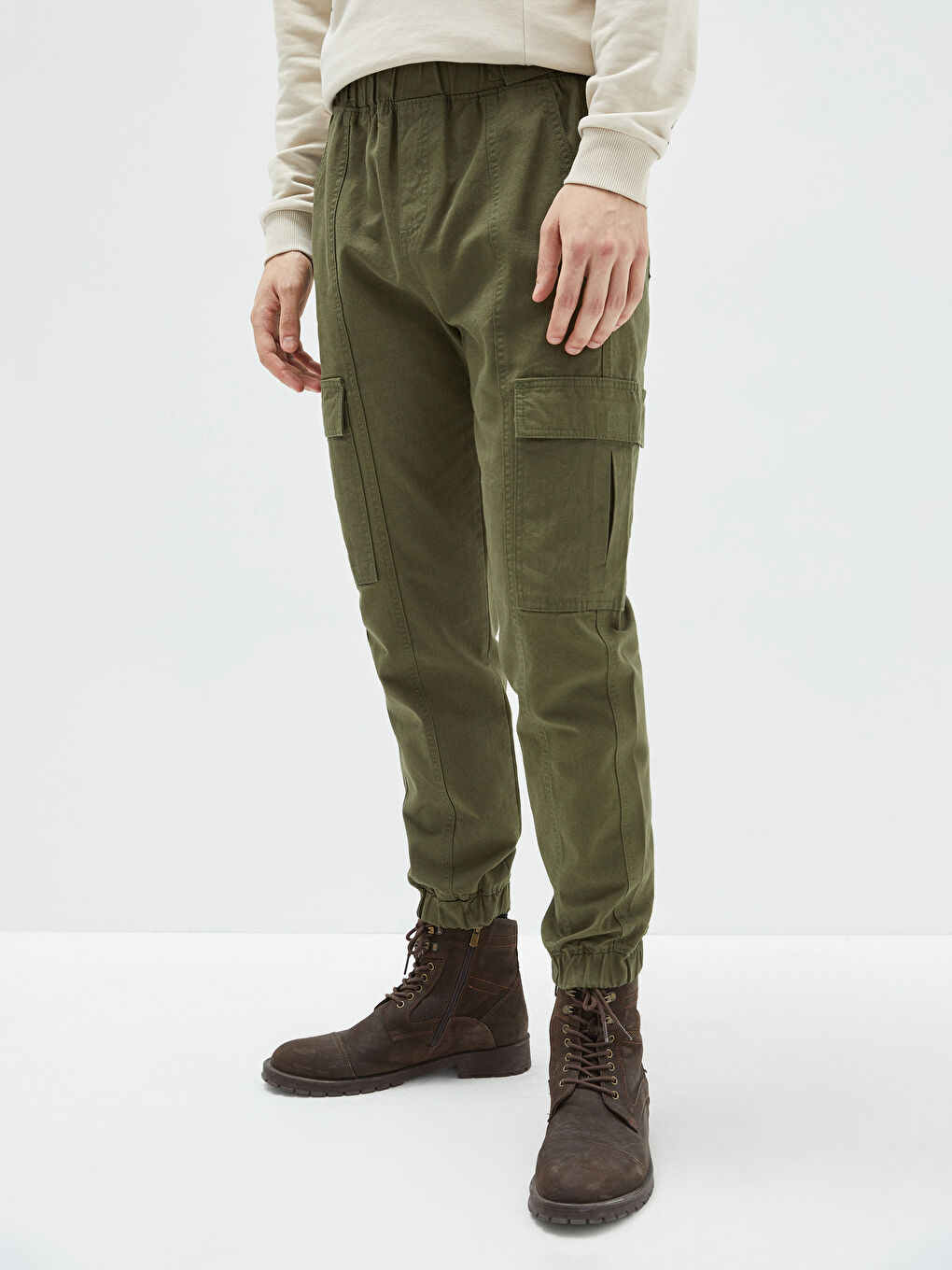 Standard Fit Men's Cargo Trousers-3