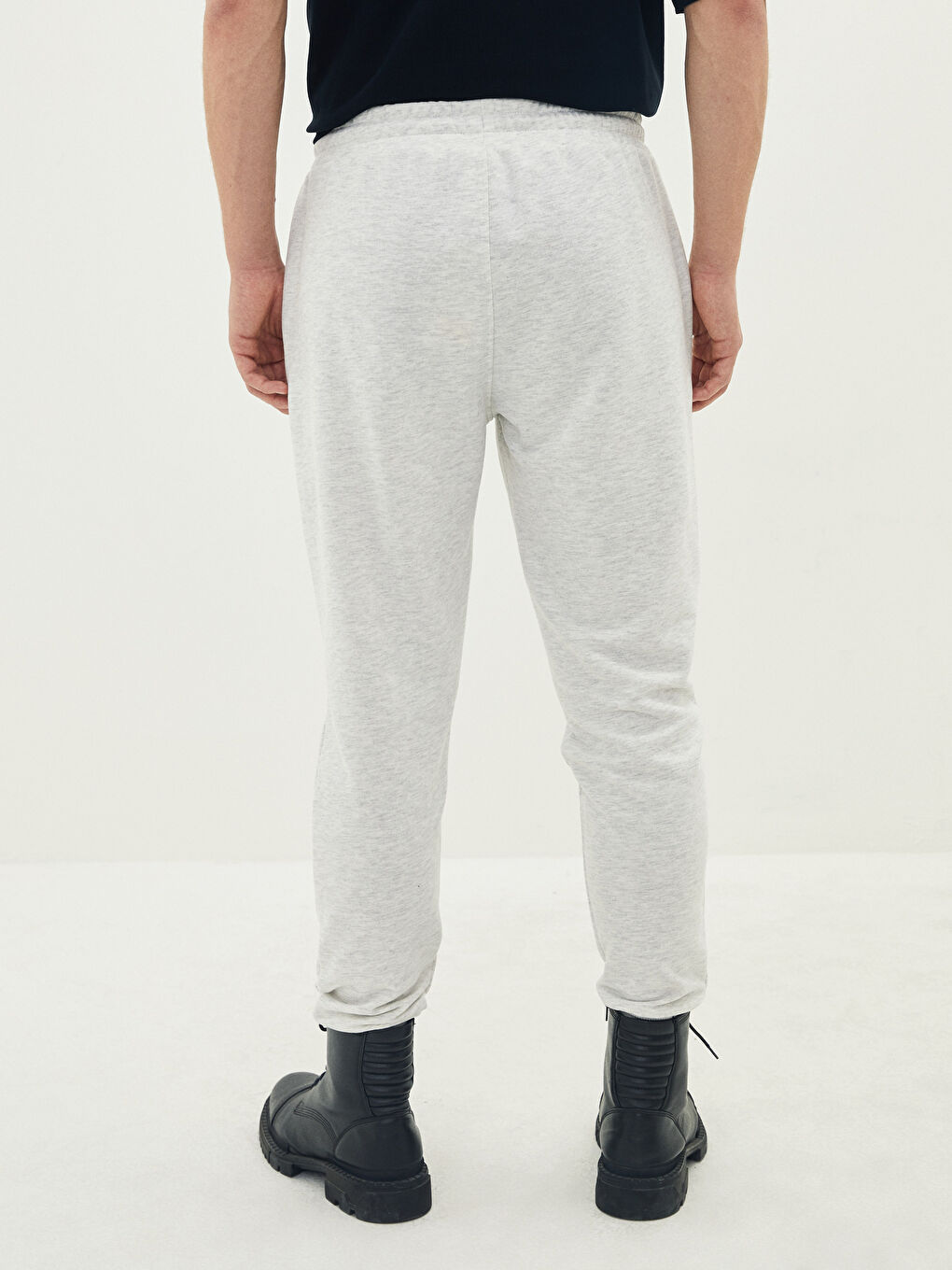 Beyaz Slim Fit Erkek Jogger Eşofman Altı-3