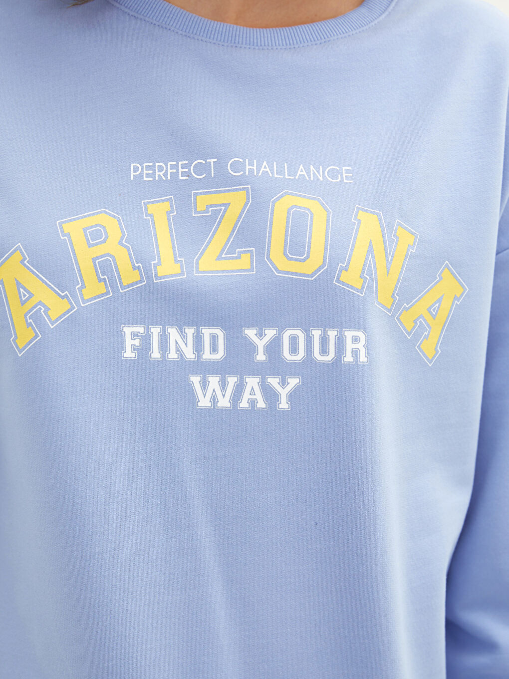 Sweat-shirt à manches longues imprimé avec slogan et col rond pour Femmes-3