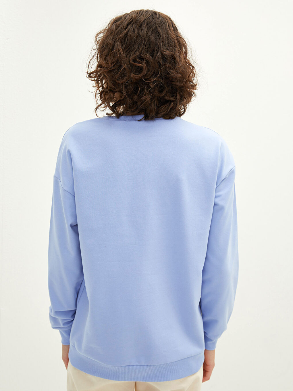 Sweat-shirt à manches longues imprimé avec slogan et col rond pour Femmes-4