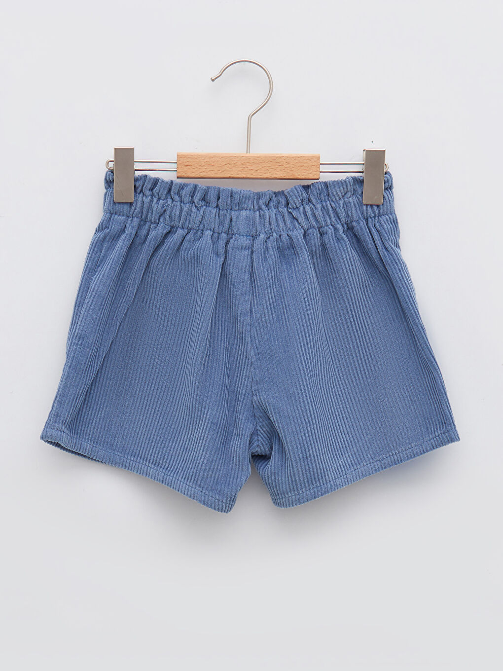 LCW baby Beli Lastikli Basic Kadife Kız Bebek Şort ve Külotlu Çorap 2'li Takım -W1L126Z1-GNQ