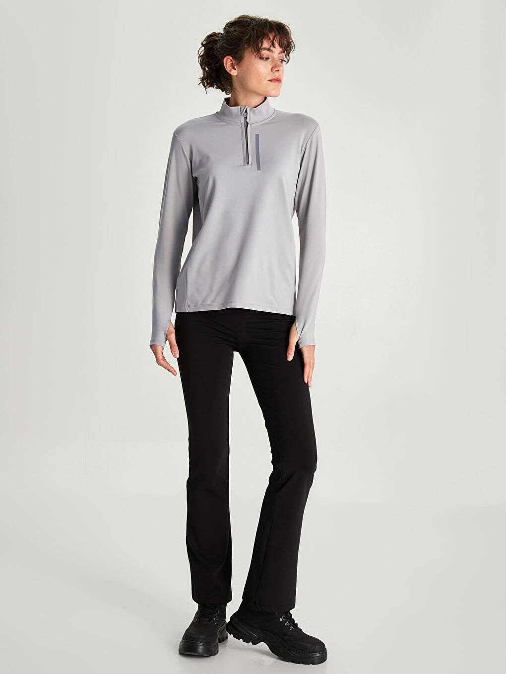 Gri Dik Yaka Baskılı Uzun Kollu Kadın Outdoor Tişört-3