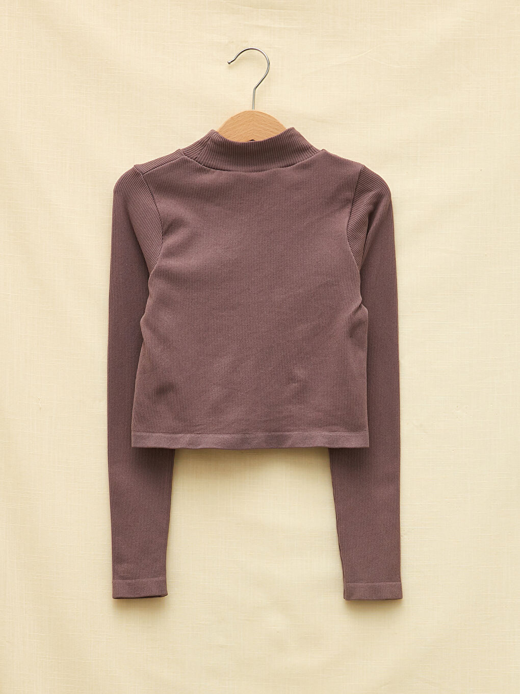 LCW OUTDOOR Stand Up Collar Straight Long Sleeve Crop Seamless Women's Outdoor T-Shirt -W1L182Z8-ELJ