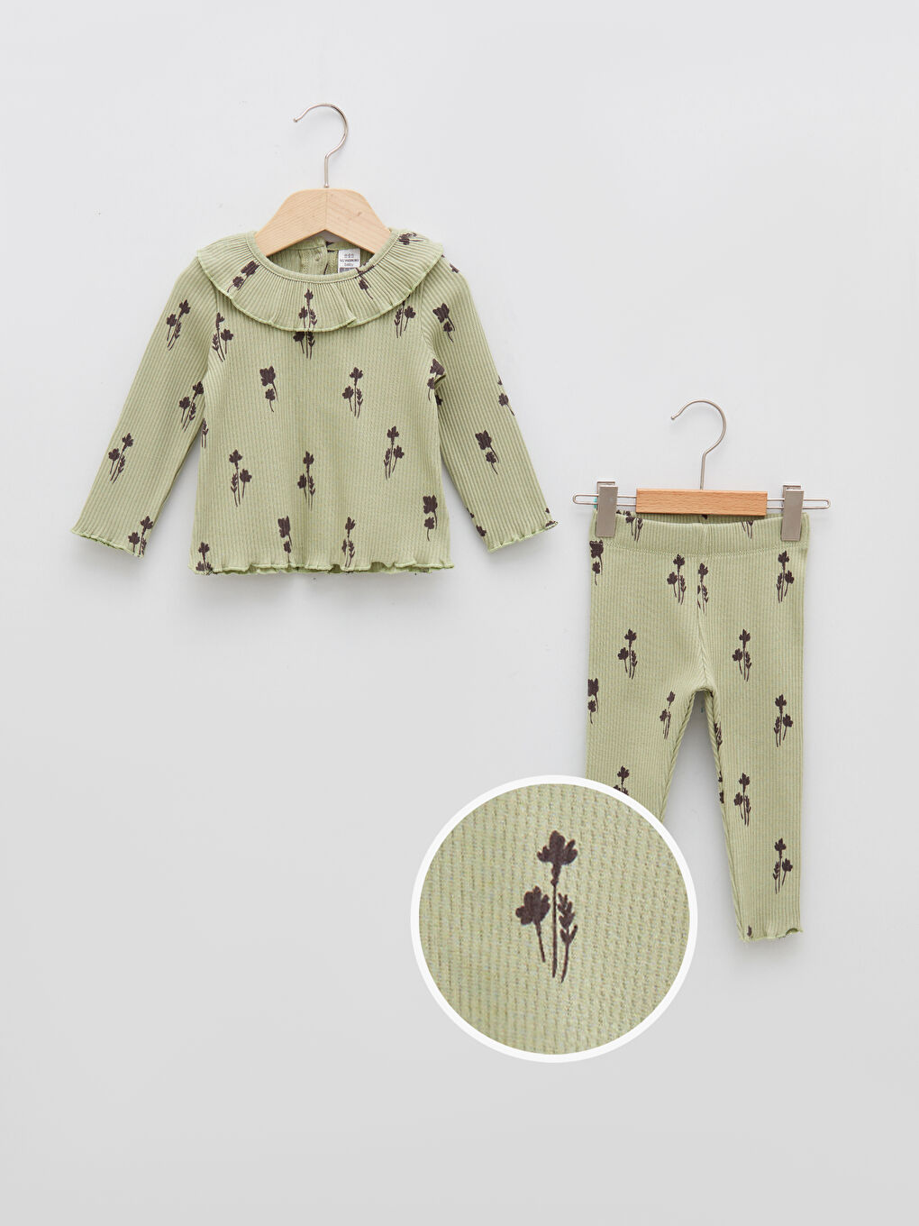 Yeşil Bisiklet Yaka Uzun Kollu Baskılı Kız Bebek Sweatshirt ve Tayt 2'li Takım