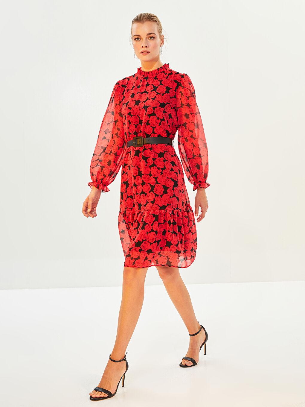 Kırmızı Fırfırlı Dik Yaka Çiçekli Uzun Kollu Kadın Elbise-5