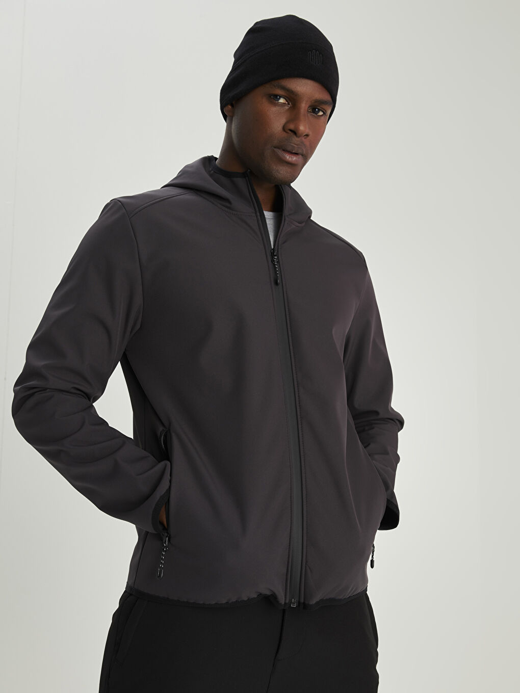 Antrasit Standart Kalıp Kapüşonlu Erkek Yağmurluk