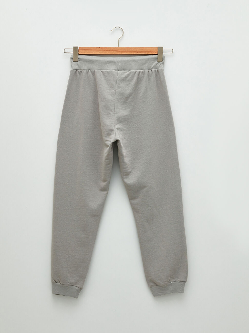 LCWAIKIKI Maternity Elastic Waist Printed Maternity Jogger Sweatpants -W1L278Z8-R10