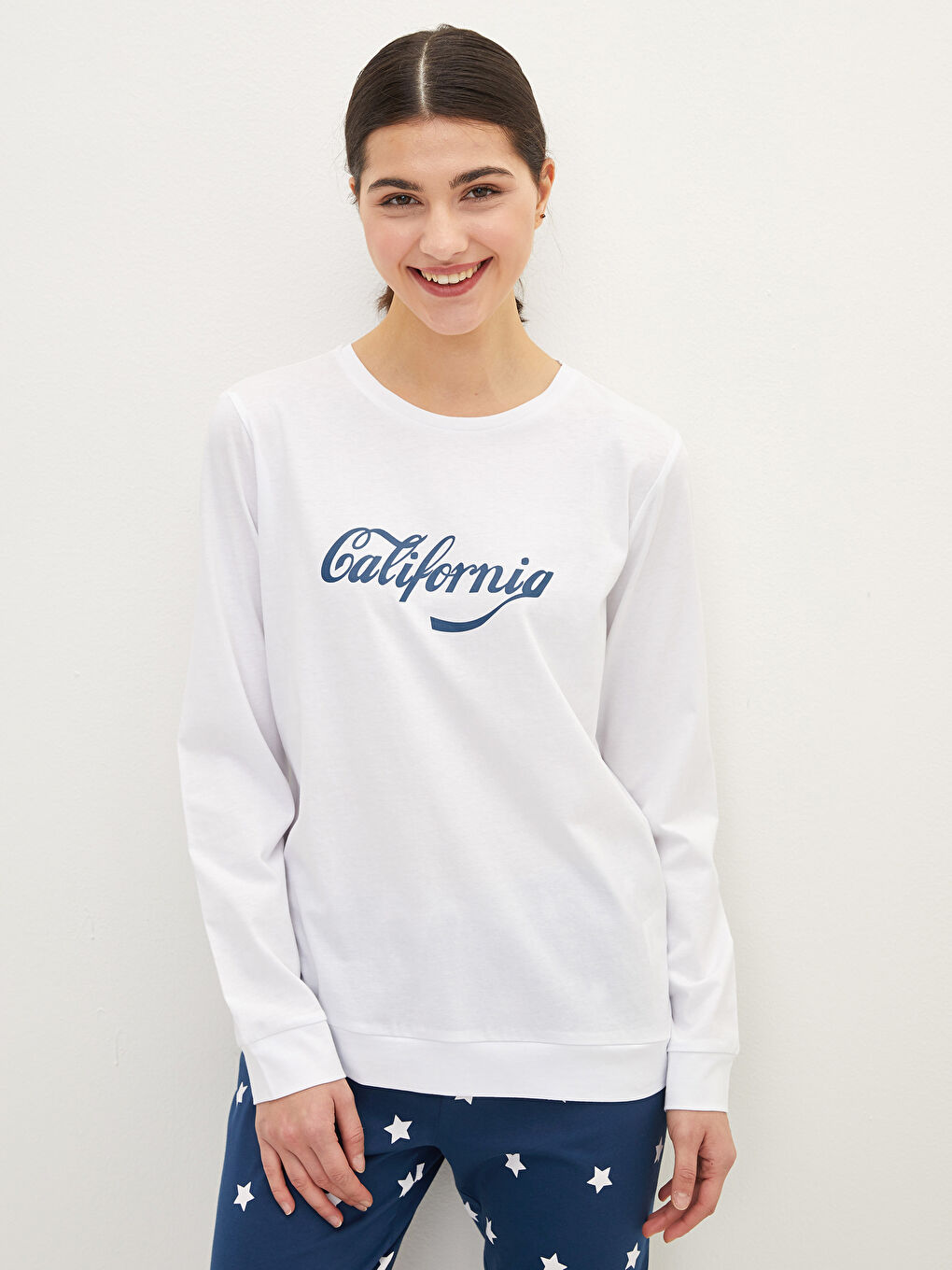 Crew Neck Printed Long Sleeve Cotton Women's Pajama Set-1