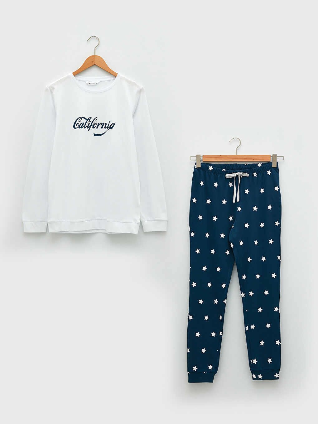 Crew Neck Printed Long Sleeve Cotton Women's Pajama Set-5