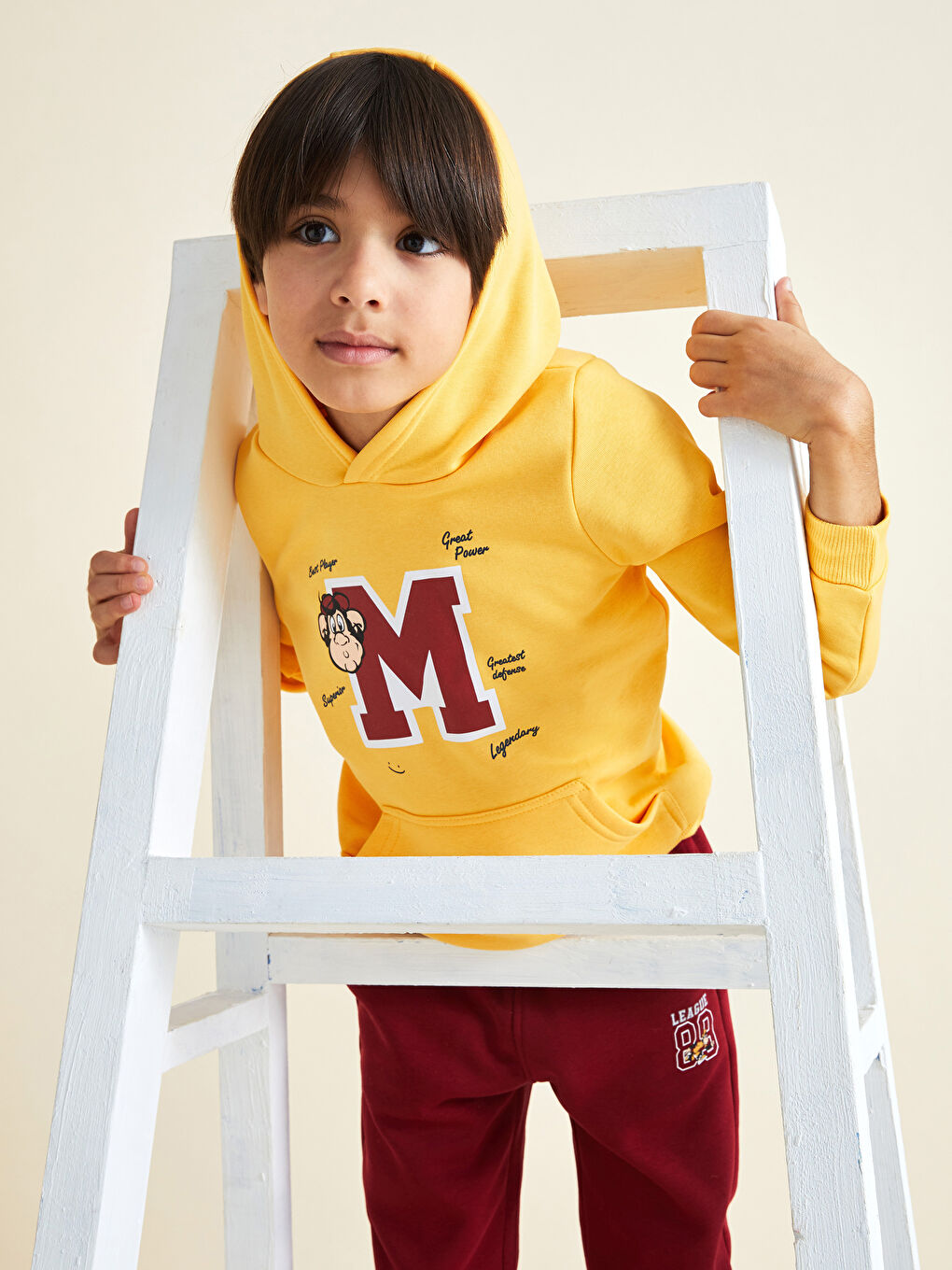 Sarı Kapüşonlu Nostaljik Maymun Baskılı Uzun Kollu Erkek Çocuk Sweatshirt