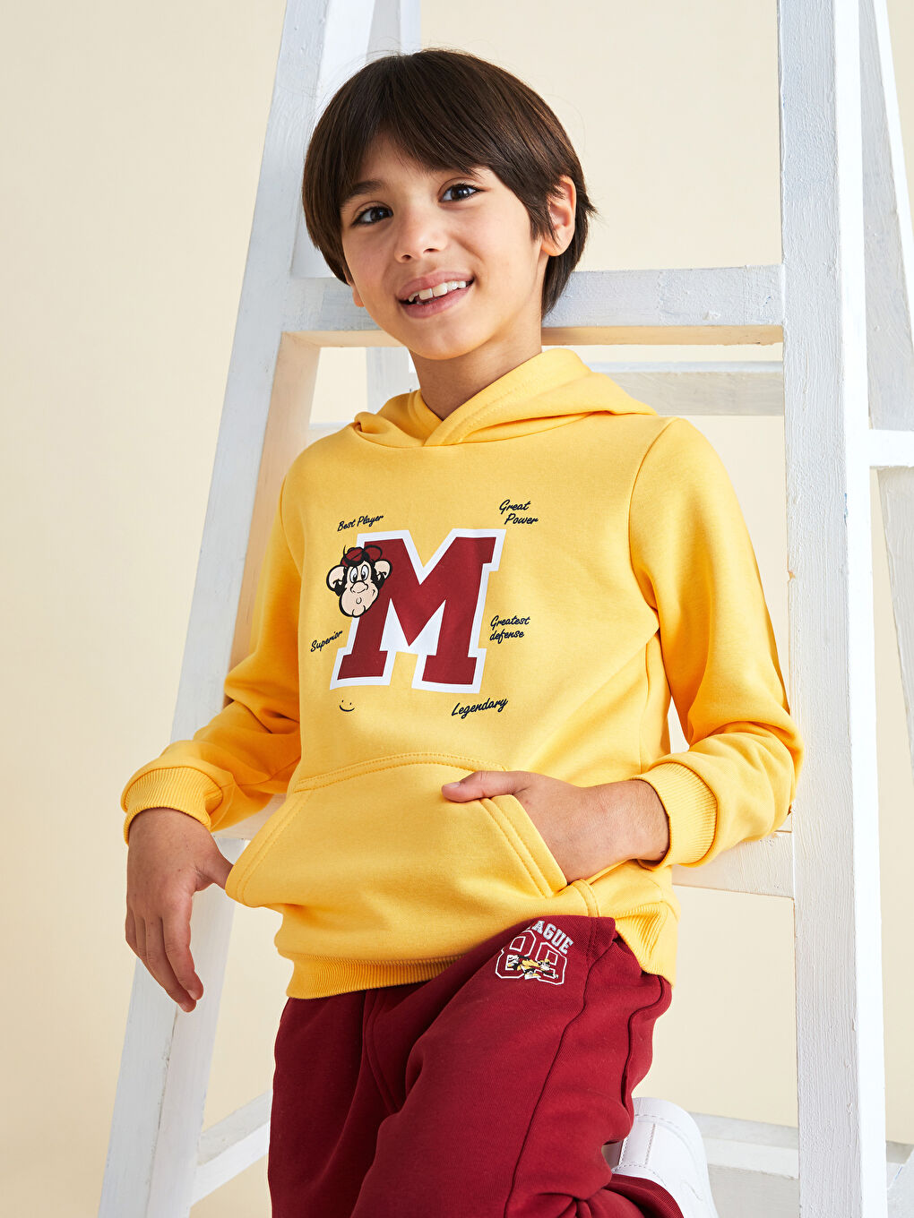 Sarı Kapüşonlu Nostaljik Maymun Baskılı Uzun Kollu Erkek Çocuk Sweatshirt-3