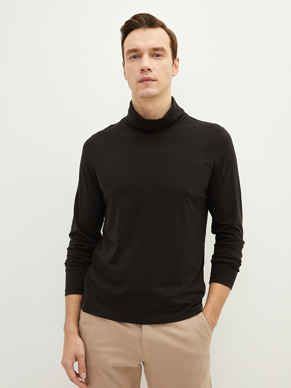 Tricou Cu Mânecă Lungă Și Guler Înalt Pentru Bărbați