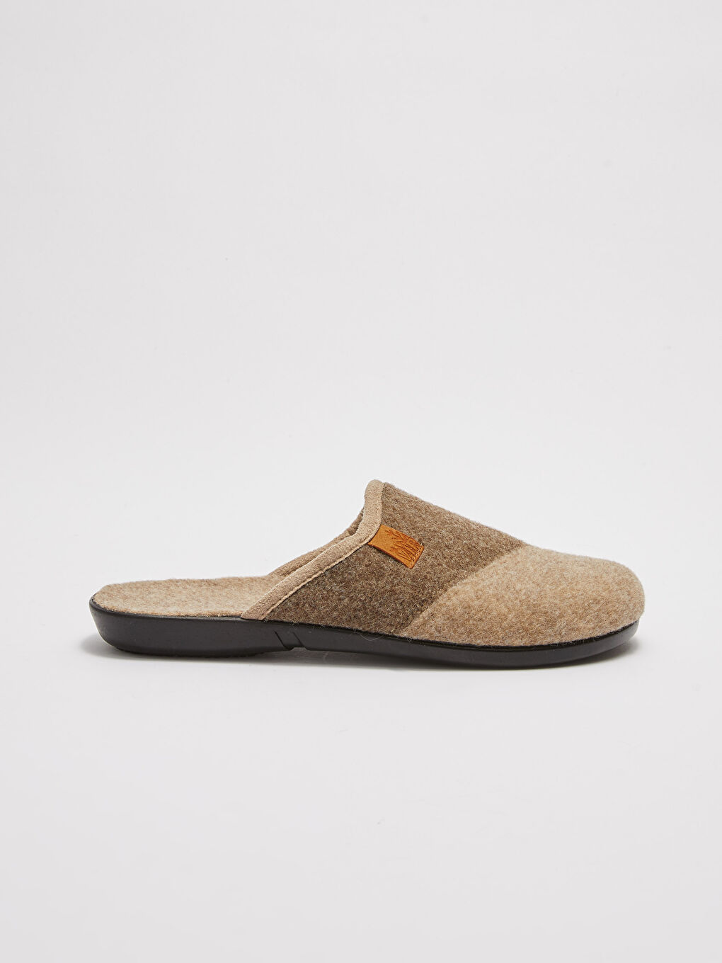 Kahverengi Renk Bloklu Önü Kapalı Erkek Ev Terliği-1