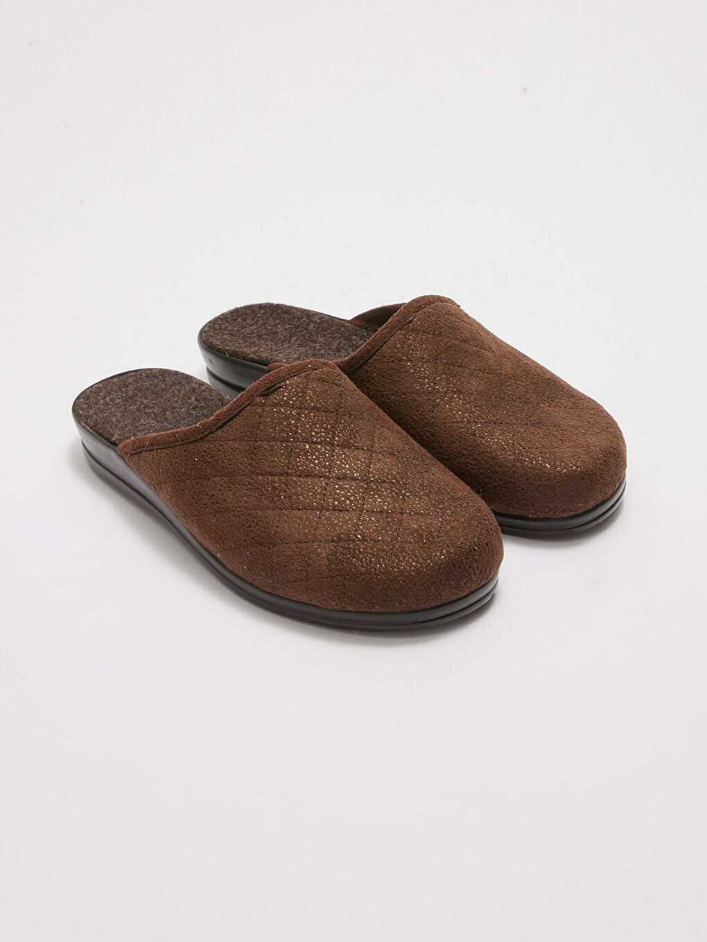 Kahverengi Önü Kapalı Erkek Ev Terliği