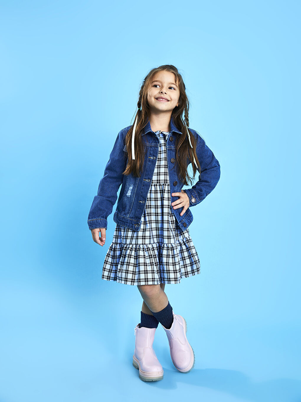 Rochie Fetiță cu Guler Bebe și Carouri, Mânecă Lungă-1