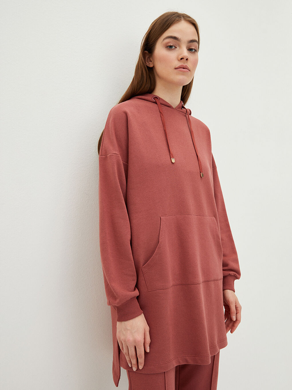 Pembe Kapüşonlu Düz Uzun Kollu Oversize Kadın Sweatshirt Tunik