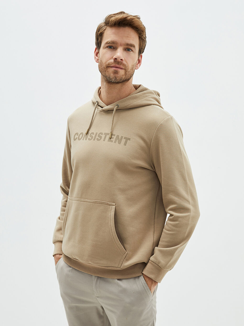 LCWAIKIKI Classic Bej Uzun Kollu Baskılı Erkek Hoodie - 1