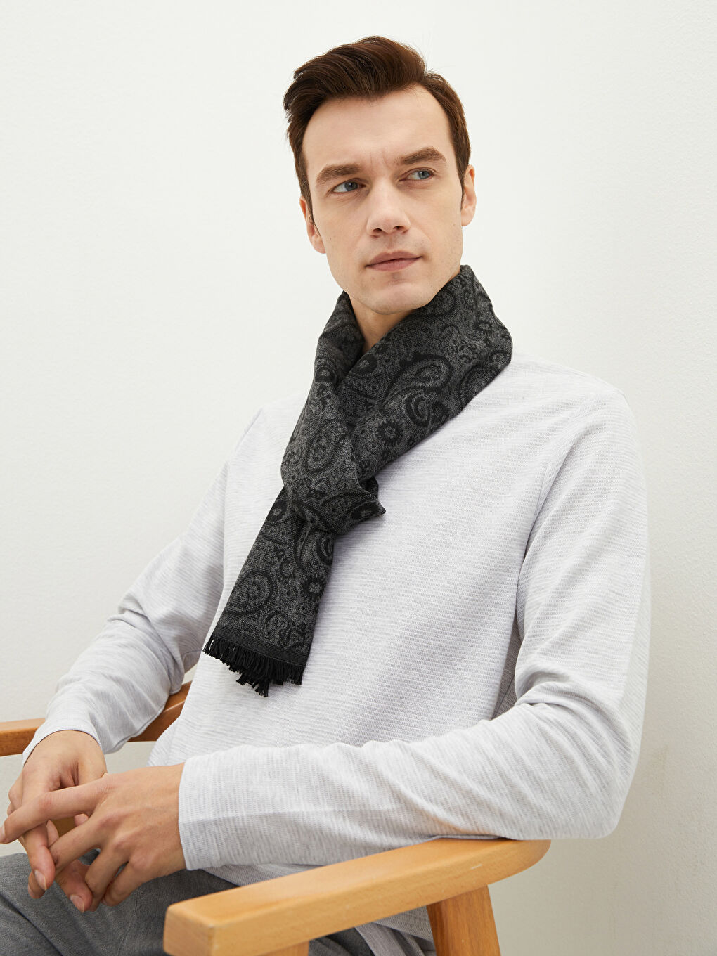 Tassel Detailed Patterned Men's Scarf