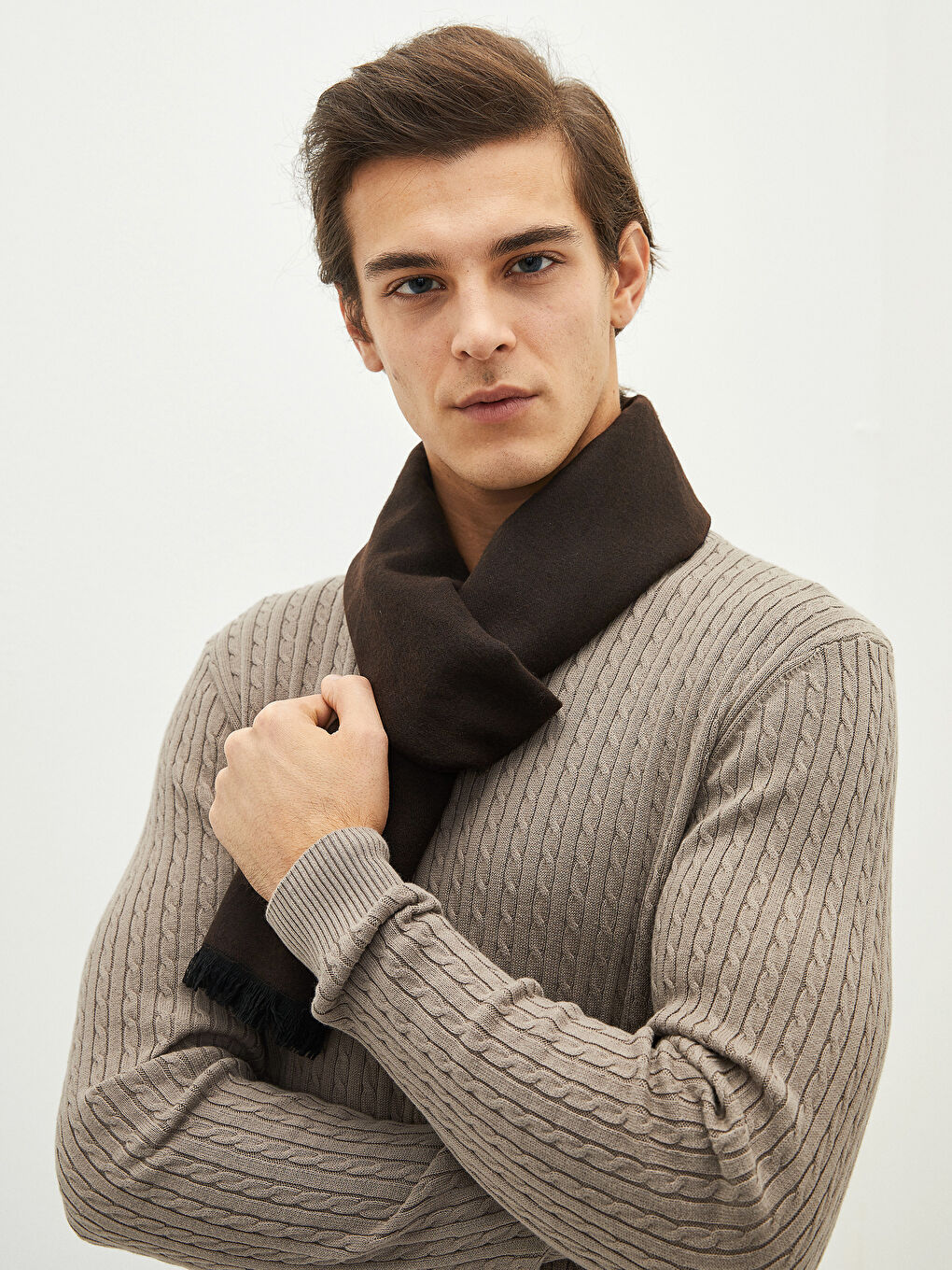 Lacivert Püskül Detaylı Erkek Atkı