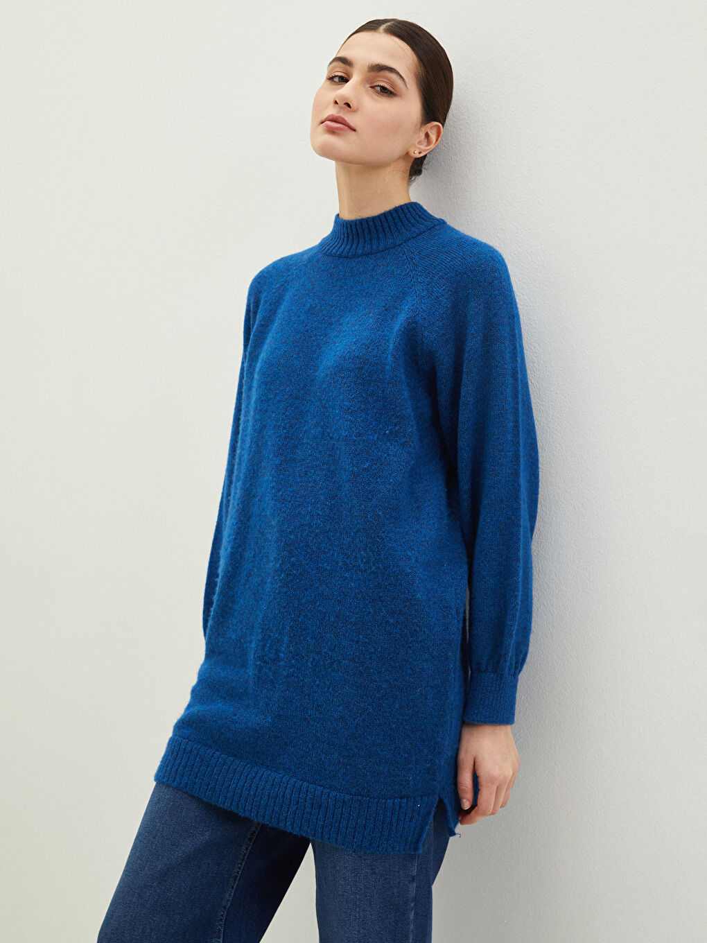 Mavi Yarım Balıkçı Yaka Oversize Kadın Triko Tunik-3