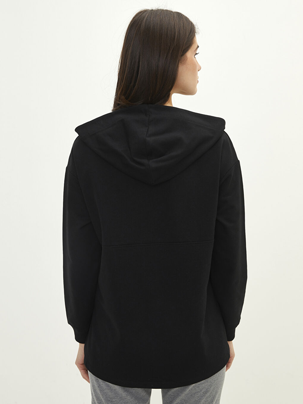 Siyah Kapüşonlu Düz Uzun Kollu Oversize Kadın Sweatshirt-4