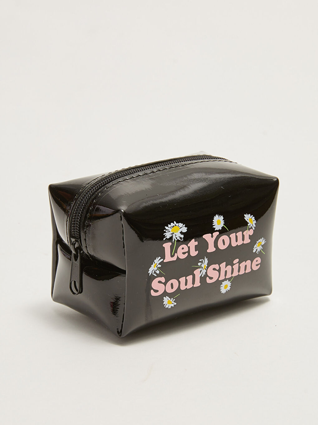 محفظة عملات معدنية مطبوعة بحروف للسيدات-1