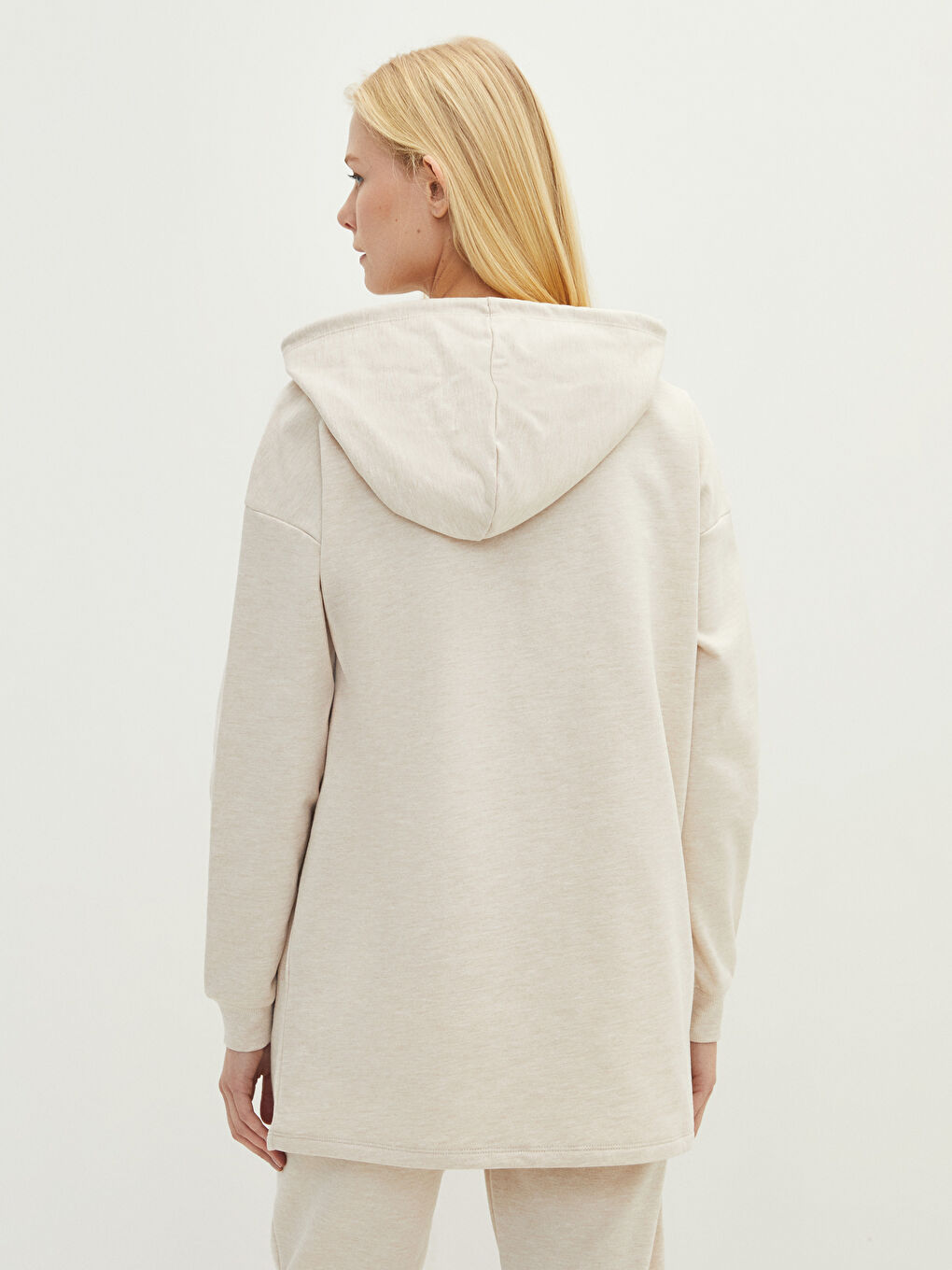 Bej Kapüşonlu Düz Uzun Kollu Kadın Sweatshirt-4