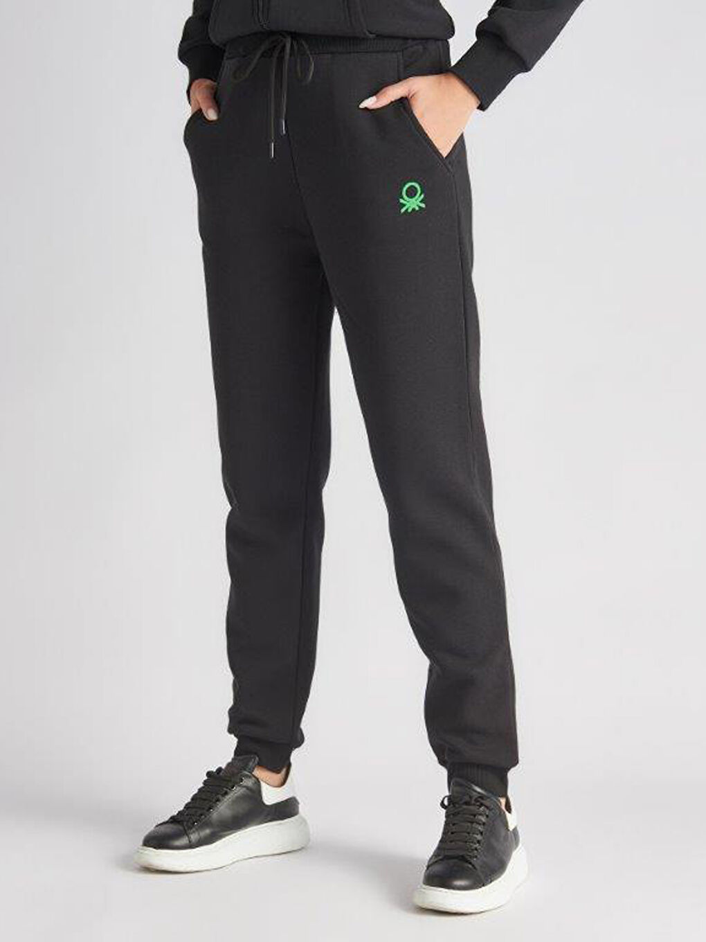 Siyah Baskılı Oversize Kadın Jogger Eşofman Altı-1