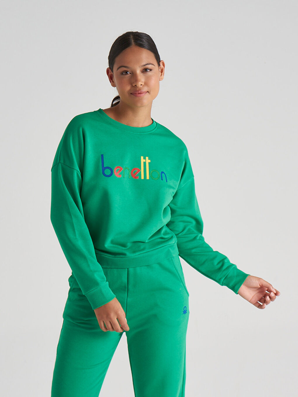 United Colors Of Benetton Yeşil Bisiklet Yaka Baskılı Uzun Kollu Kadın Sweatshirt - 7