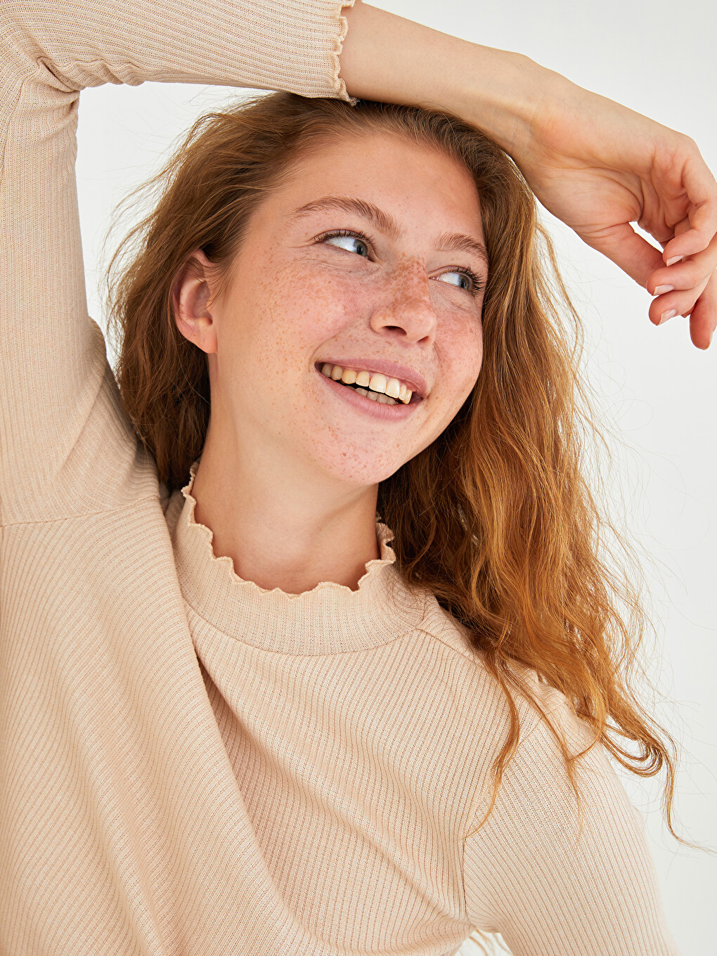 Funnel Neck Plain Long Sleeve Women's T-shirt-2