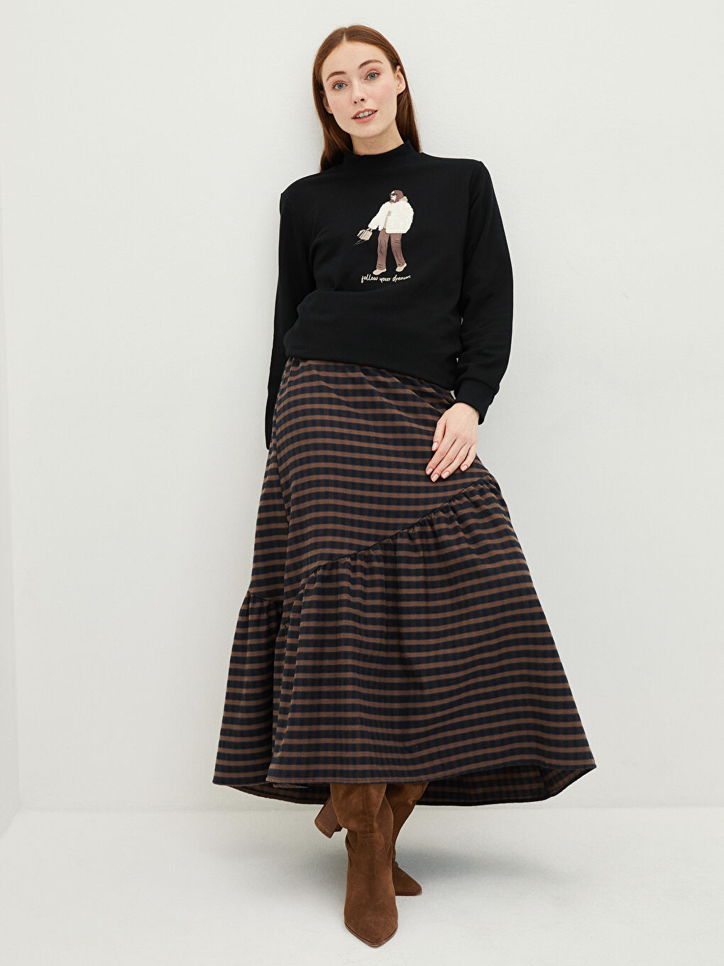 جيبة نسائية بنقشة وخصر مرن-1