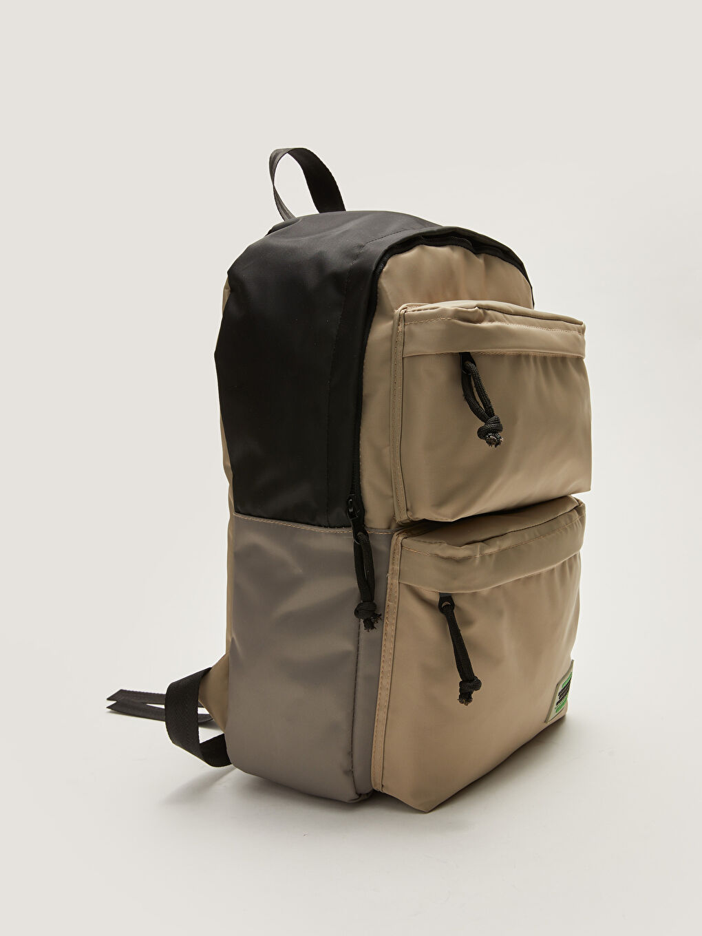 Tag Detailed Men's Backpack-2