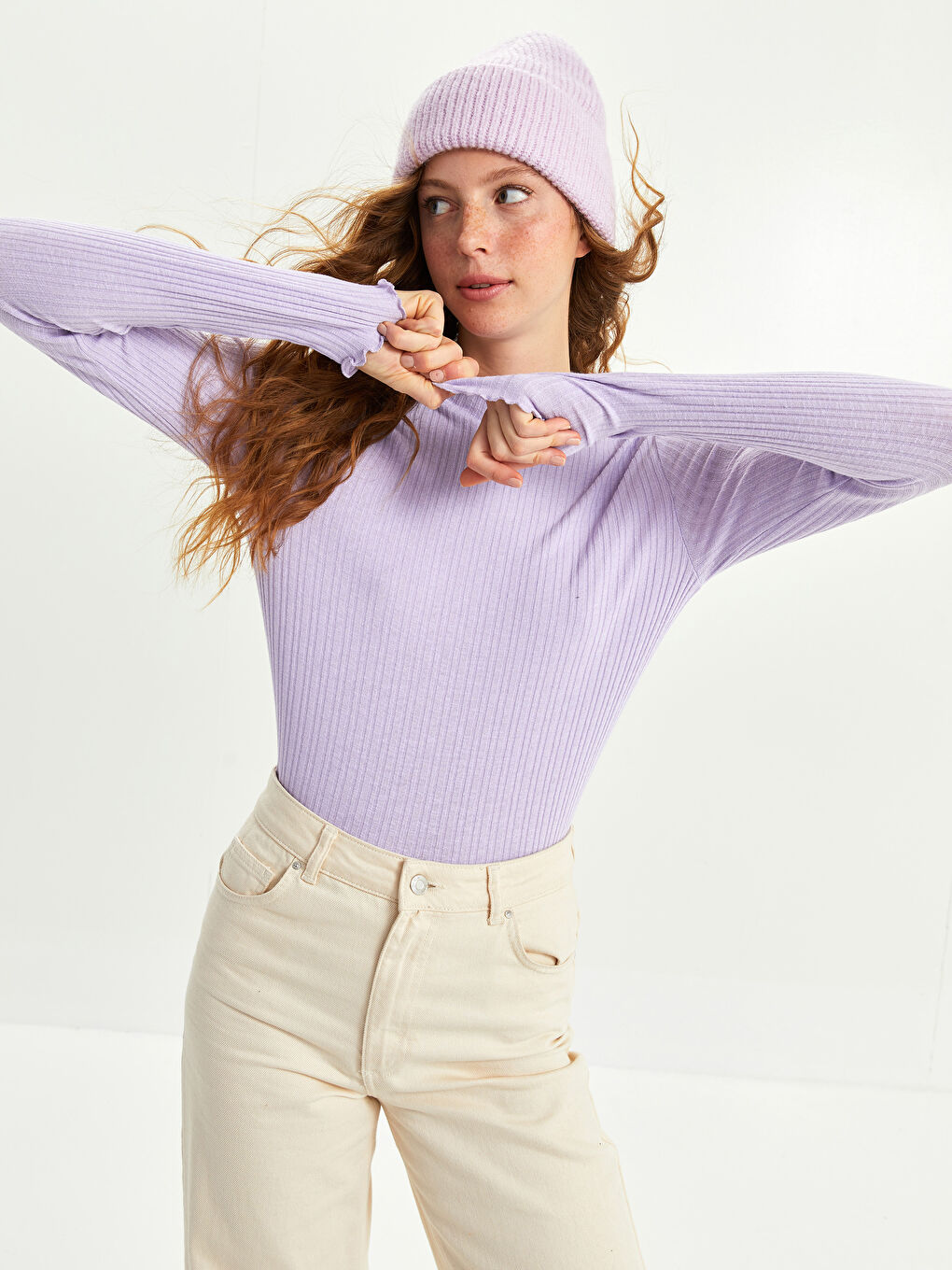 Lila Fırfırlı Dik Yaka Düz Uzun Kollu Kadın Kazak-1