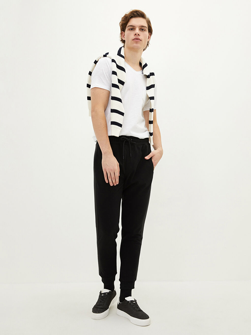 Siyah Slim Fit Erkek Jogger Eşofman Altı