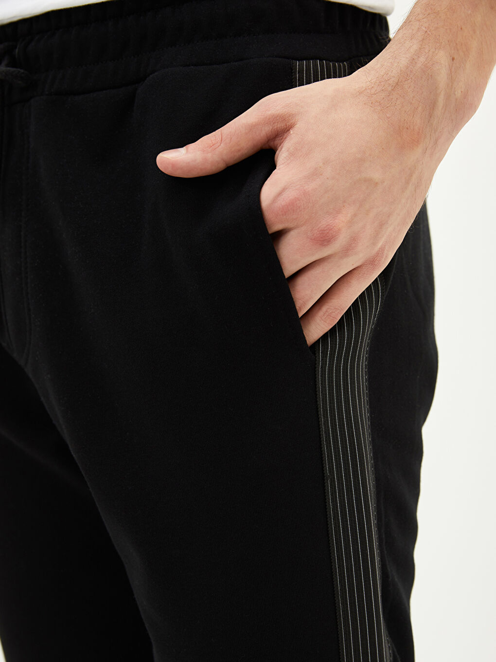 Siyah Slim Fit Erkek Jogger Eşofman Altı-2