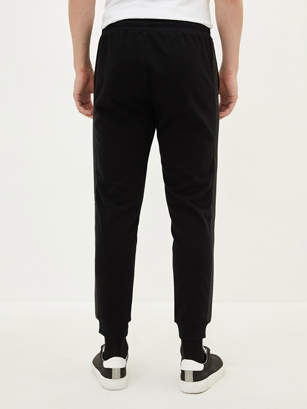 Siyah Slim Fit Erkek Jogger Eşofman Altı-4