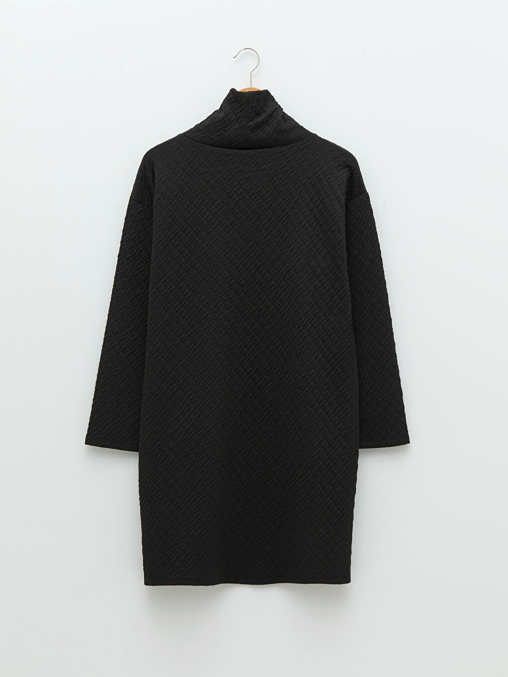LCWAIKIKI Basic Standing Collar Quilted Patterned Long Sleeve Oversized Women's Tunic -W1L941Z8-CVL