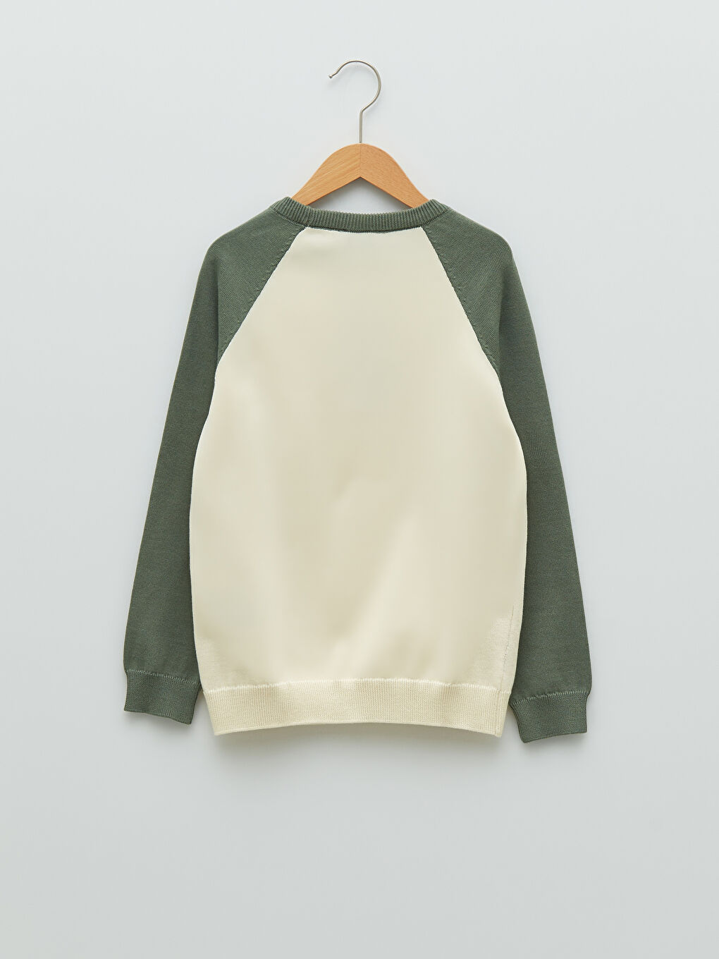 LCW Kids Crew Neck Embossed Letter Detailed Long Sleeve Boy Knitwear Sweater -W1L951Z4-HCL