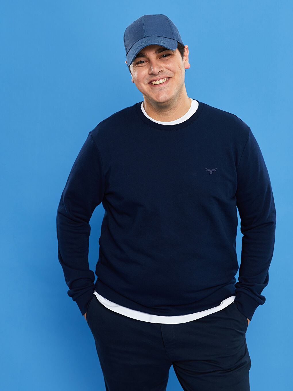 Plus Size Crew Neck Long Sleeve Basic Men's Sweatshirt-1
