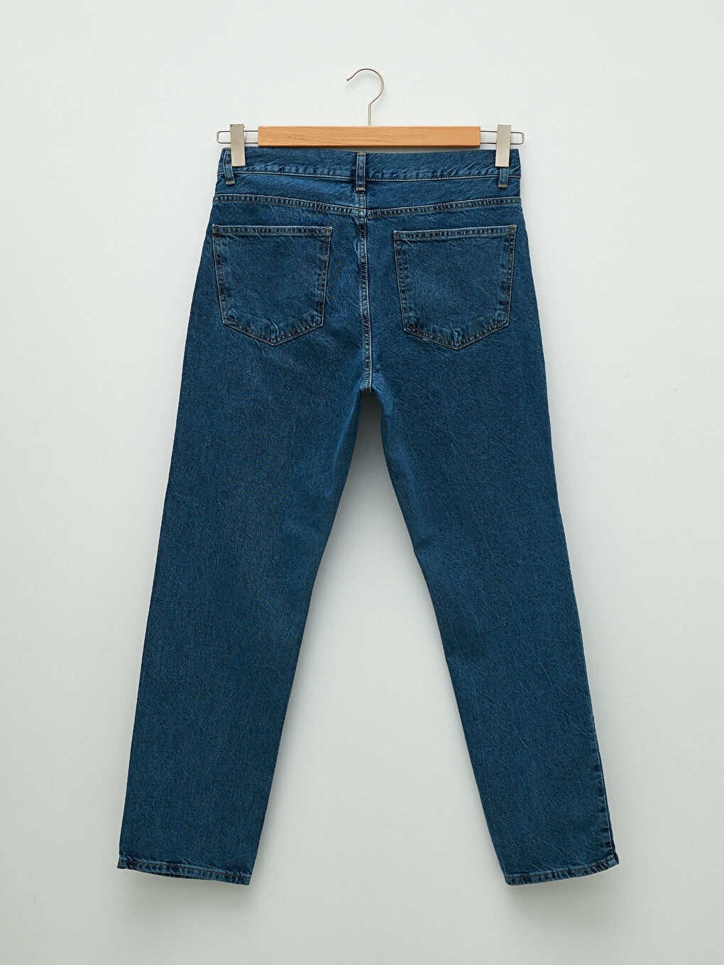 700 Straight Fit Men's Jeans-6