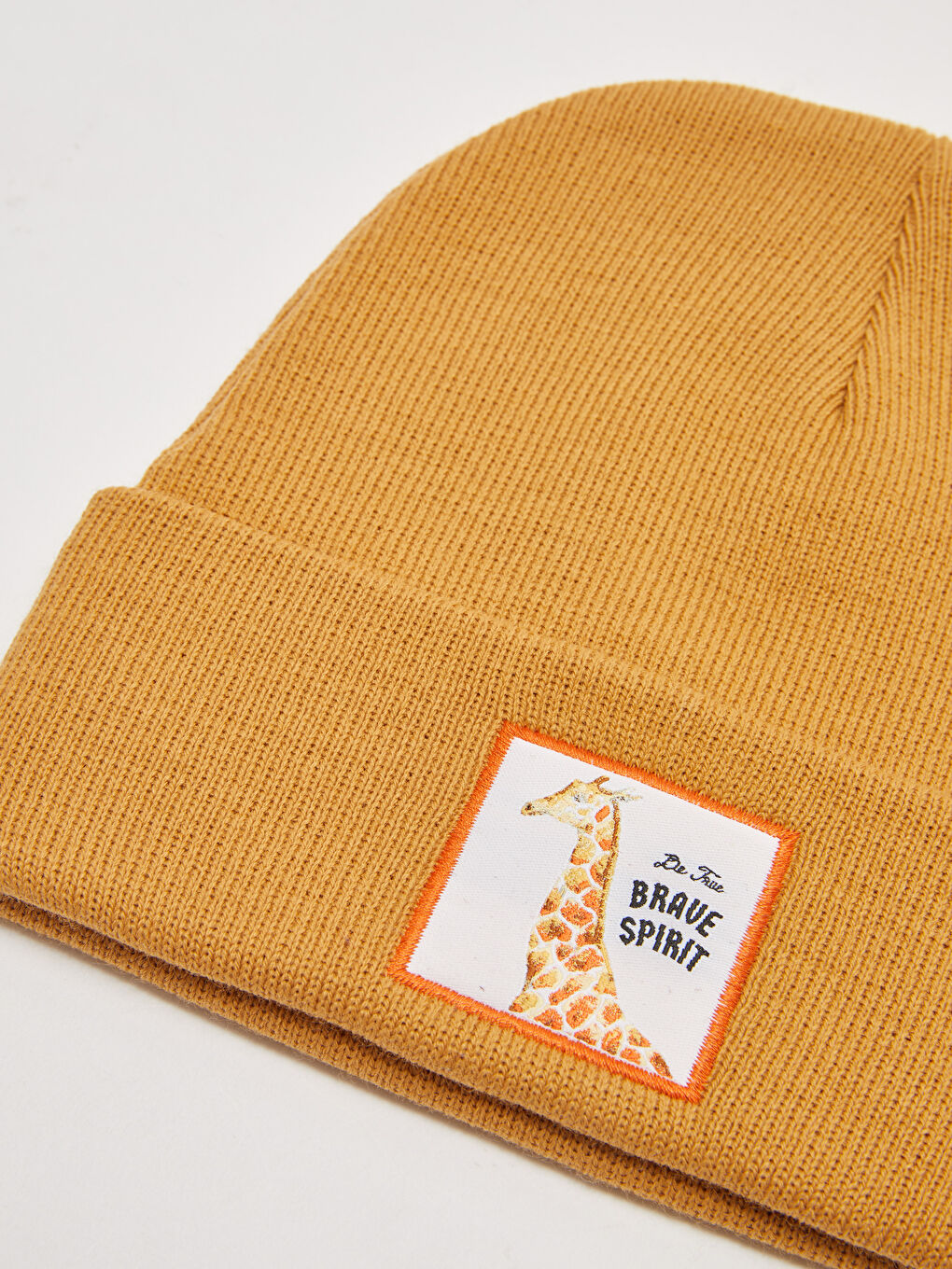 Kahverengi Etiket Detaylı Kadın Triko Bere-4