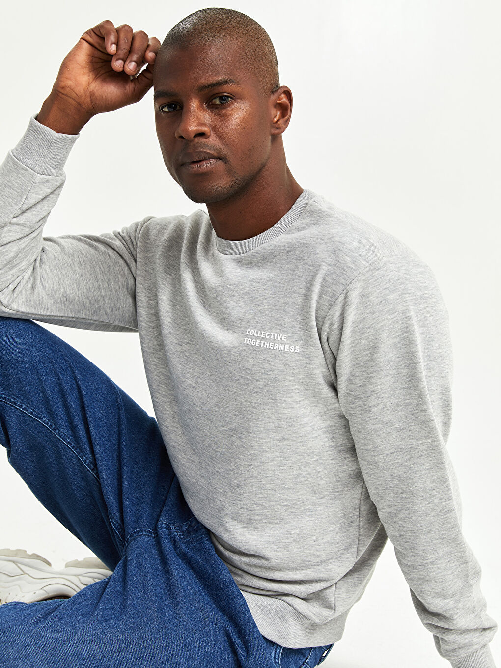 Gri Bisiklet Yaka Uzun Kollu Baskılı Erkek Sweatshirt