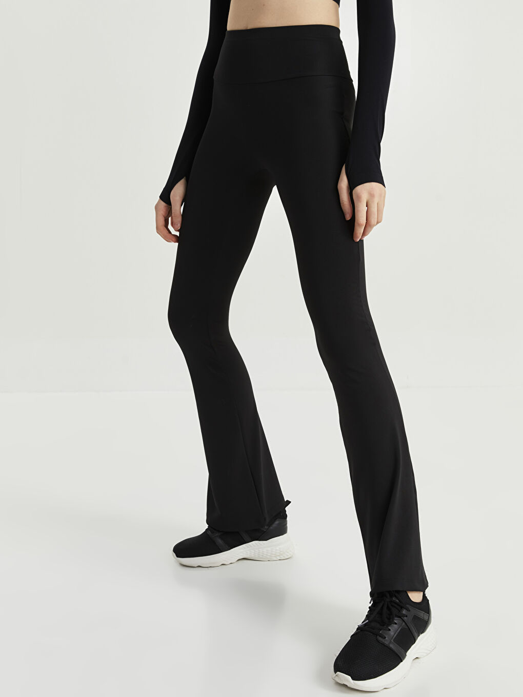 Siyah Beli Lastikli İspanyol Paça Kadın Tayt Pantolon-2