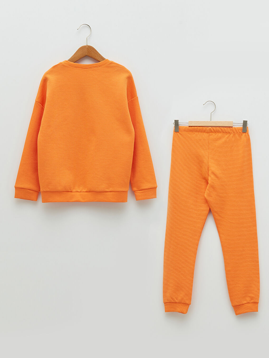 LCW Kids Crew Neck Basic Long Sleeve Girls Pajamas Set -W1LD61Z4-FKL