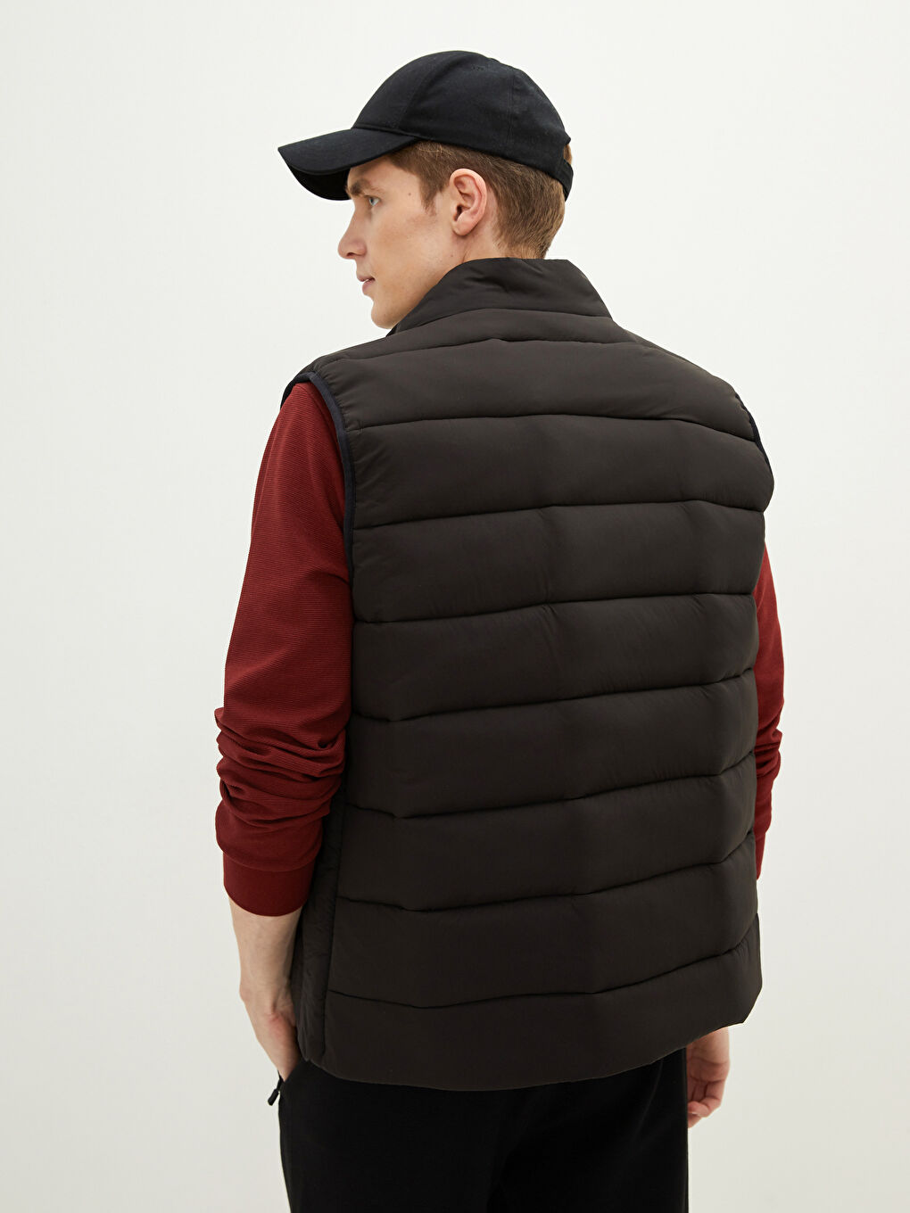 Siyah Standart Kalıp Dik Yaka Erkek Yelek-4