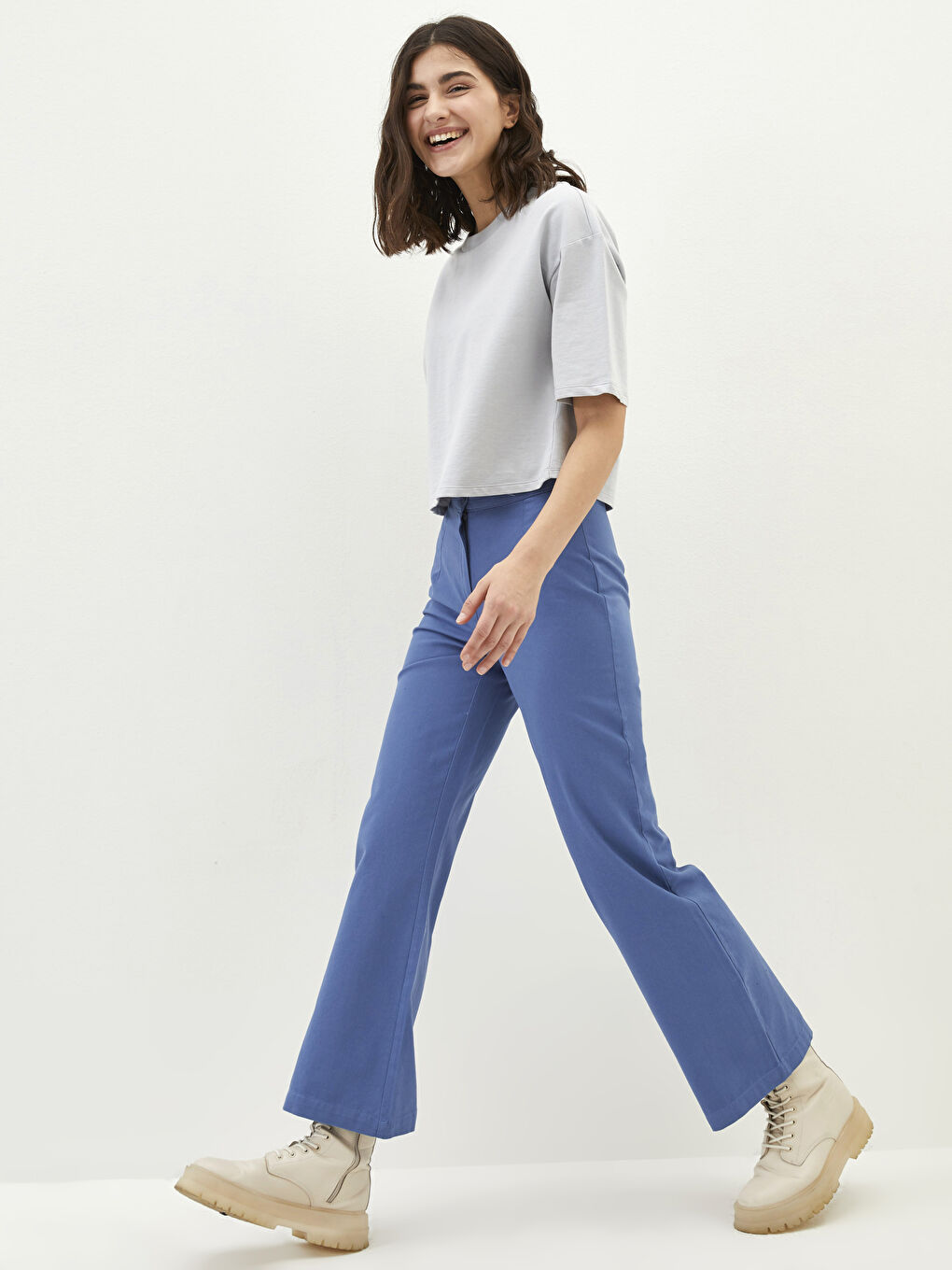 Pantaloni Largi Simpli cu Croială Standard pentru Femei-1